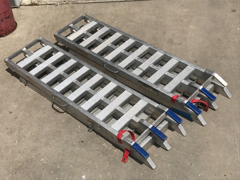 lot 6 image: Set Of Aluminum Utility Ramps