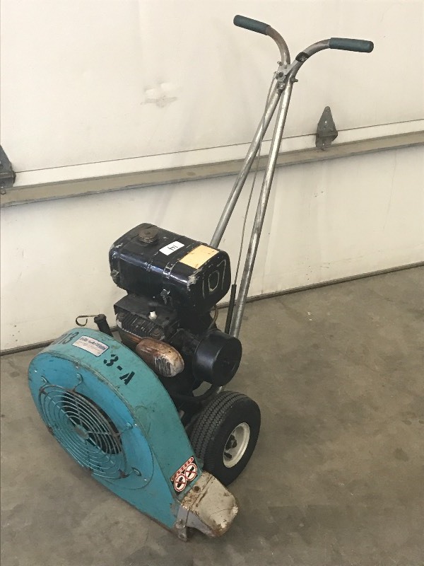 lot 14 image: Lo-Blo Commercial Blower