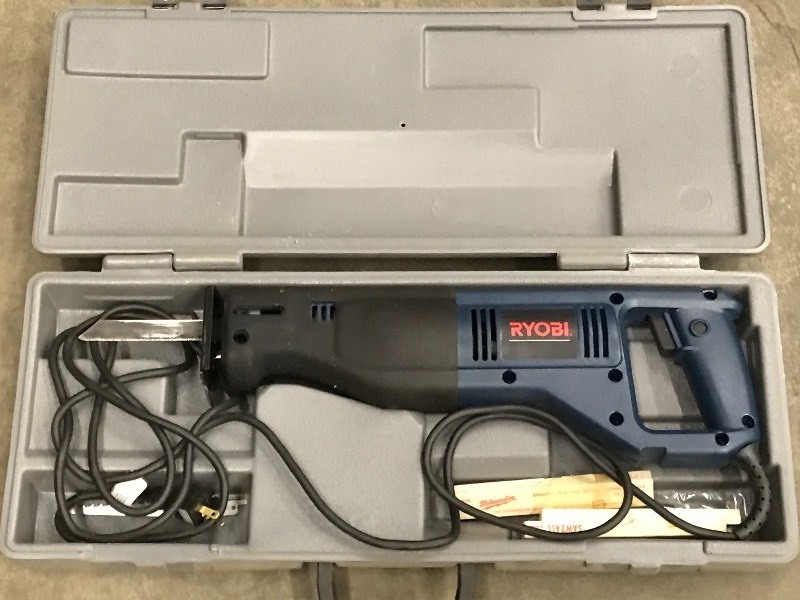 lot 21 image: Ryobi Reciprocating Saw With Case ...