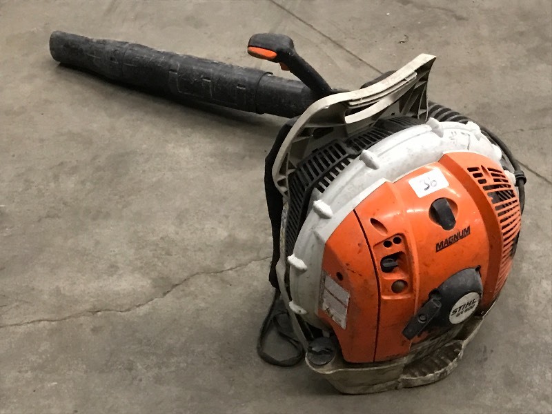 lot 36 image: Stihl BR600 Commercial Backpack Blo...
