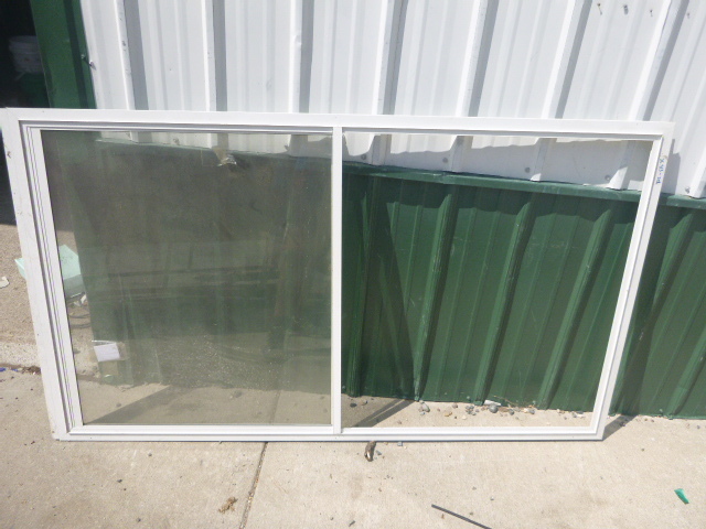 Single Pane Window