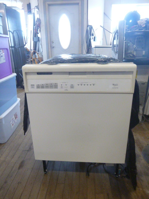 Whirlpool Dishwasher