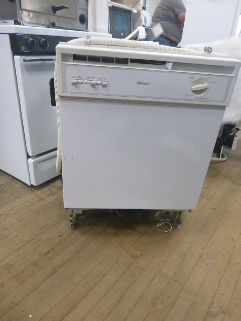 Hotpoint Dishwasher