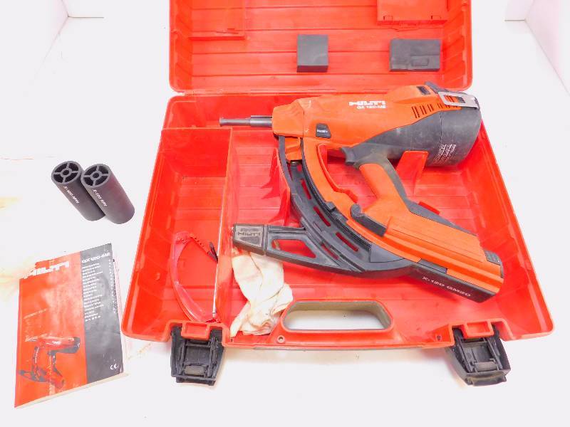 lot 7 image: Hilti GX 120-ME Gas-Driven Fastening Tool