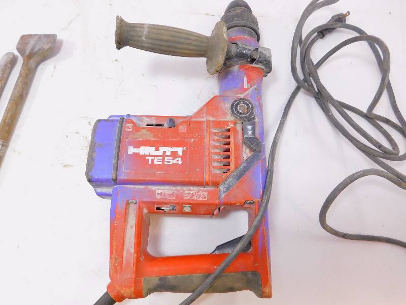 Hilti te 54 online hammer drill