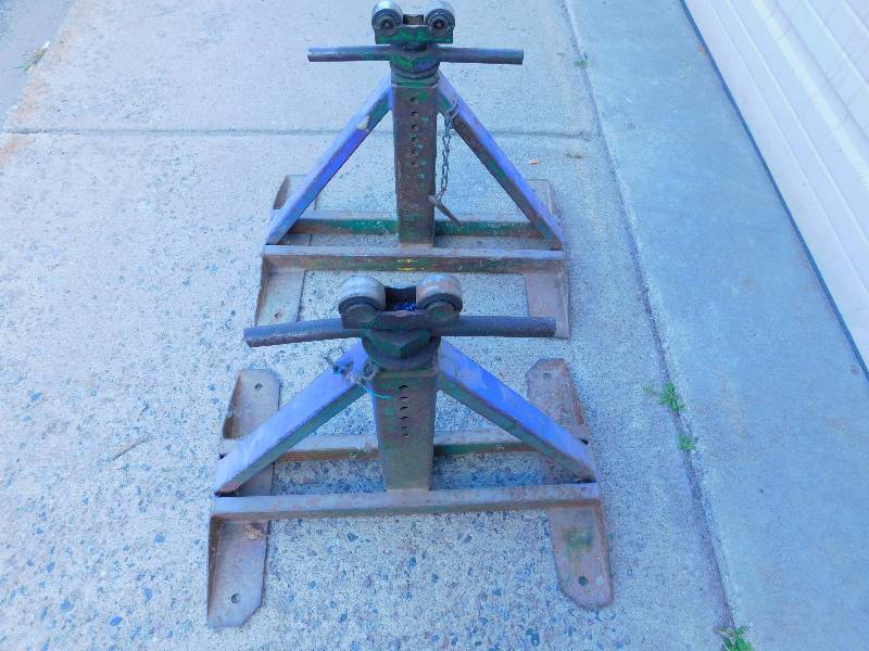 lot 24 image: (2) Adjustable Reel Stands