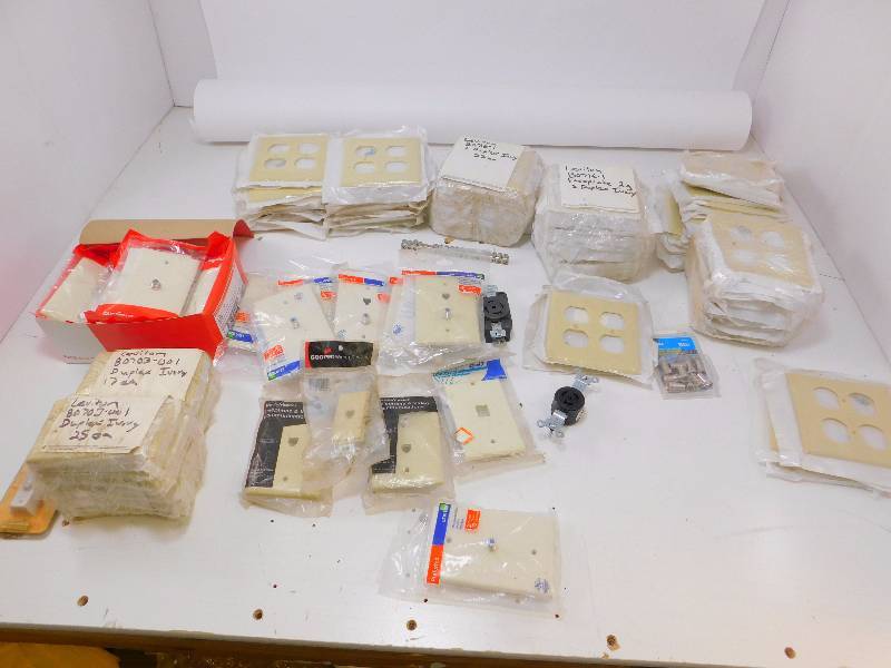 lot 37 image: Lot of Various Switch Plate Covers - New