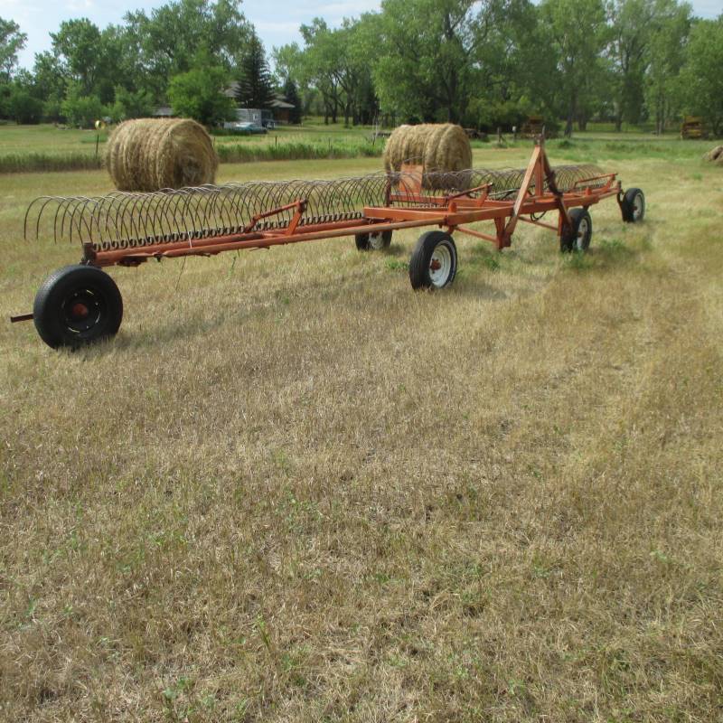 lot 6 image: 34 Dump Rake