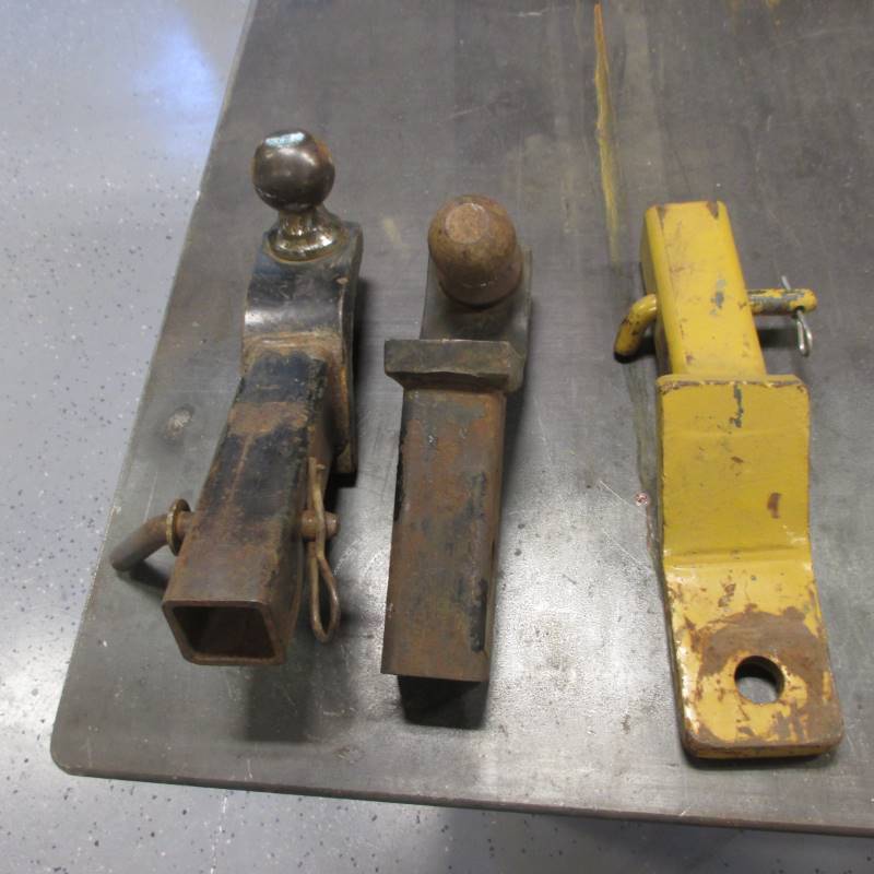 lot 33 image: (3) Reciver Hitches