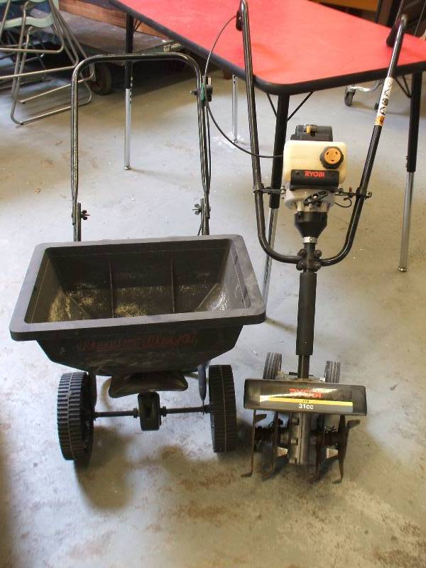 GARDEN TILLER AND SPREADER