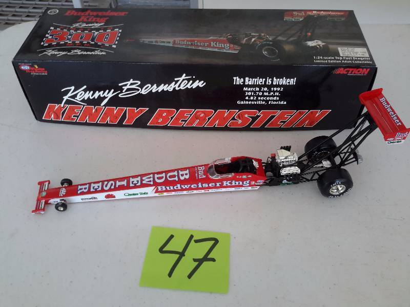 lot 47 image: Kenny Bernstein,1992 Dragster, Budweiser 301
