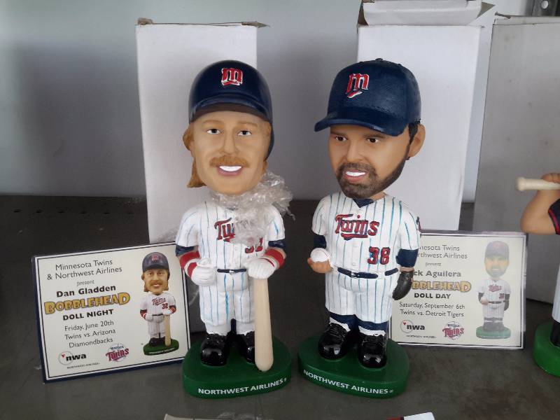 lot 19 image: Dan Gladden, Cory Koski, Rick Agulera Bobble Heads