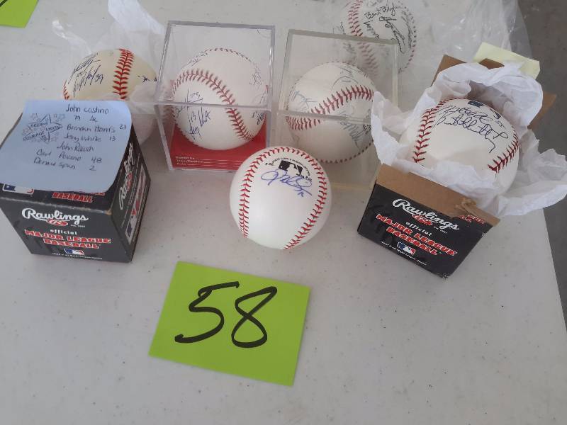 lot 58 image: Partial TEAM BALLS