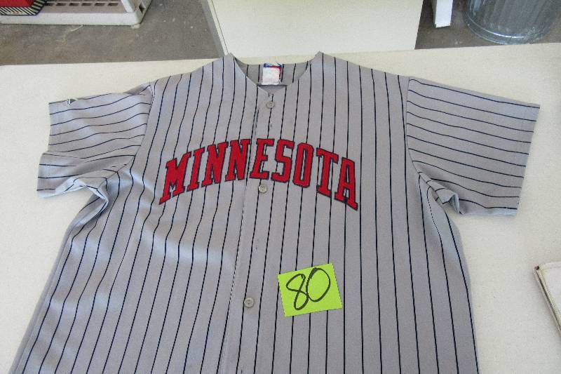 lot 80 image: 2XL Size HUNTER Twins Jersey.. Majestic