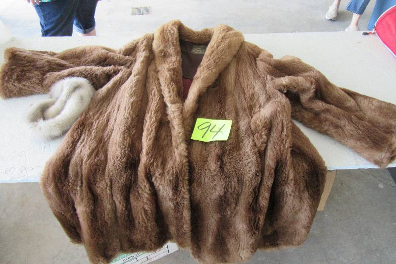 lot 94 image: Truesdale Fur Coat.. And Cap