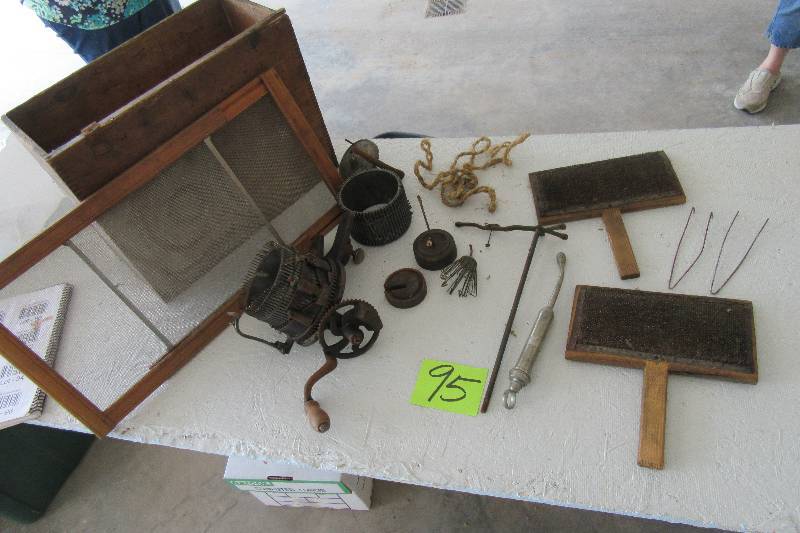 lot 95 image: Lot of Industrial Salvage Items..