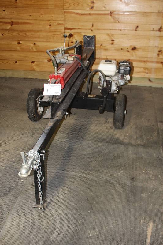 lot 11 image: Pull-Behind Gas Powered Log Splitter
