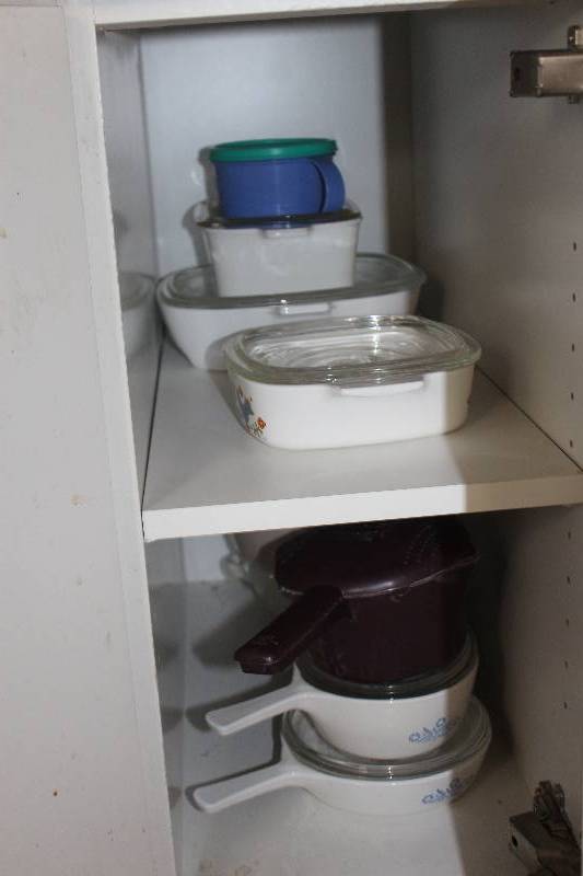lot 91 image: Casserole Dishes, Bakeware