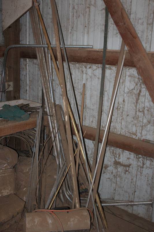 lot 42 image: Misc Scrap Piping