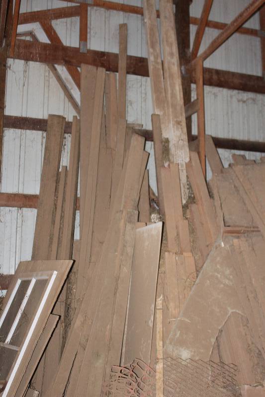 lot 43 image: Misc Wood