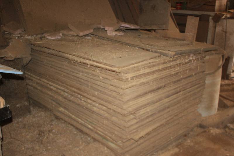 lot 44 image: Lot of (Approximately 40) 4x8ft. Plywood Sheets