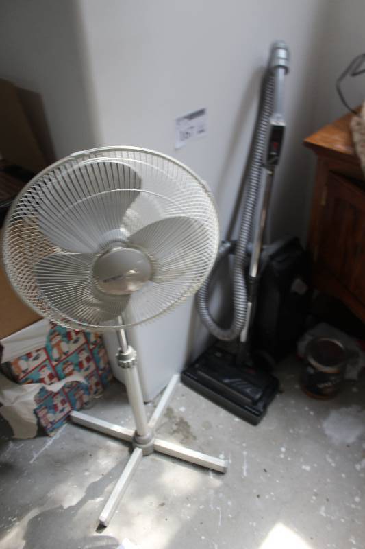 lot 167 image: Kenmore Vacuum, Floor Fan