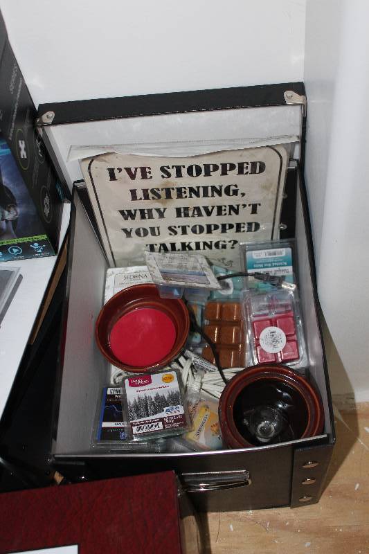 lot 146 image: Wax Melts