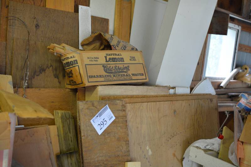 lot 295 image: Misc Wood
