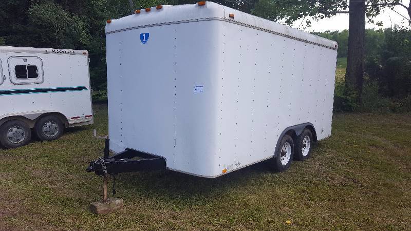 lot 9 image: 1996 Interstate Dual Axle 4-Wheel 2-Door 14 Foot Enclosed  Trailer