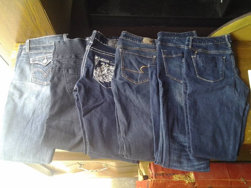 Assorted LeggingsSkinny Jeans Size 35