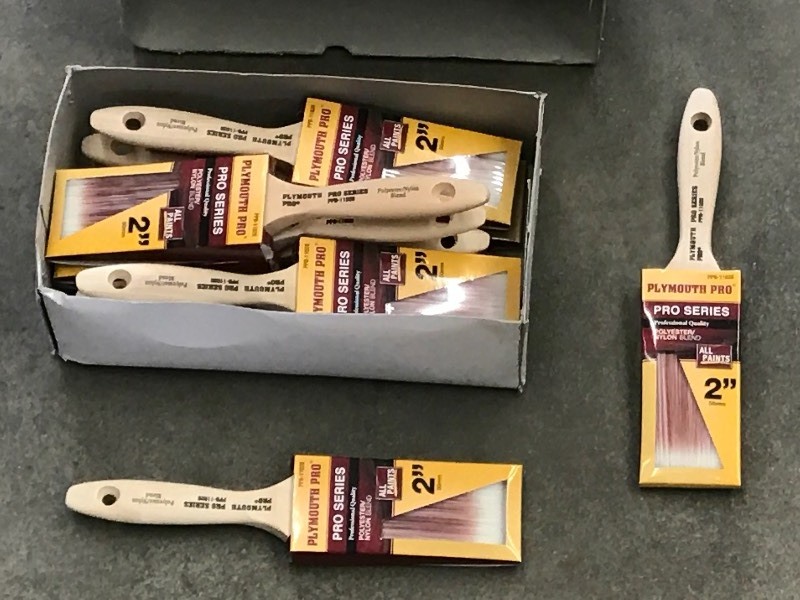 Box Of (12) New 2 Pro Series Paint...
