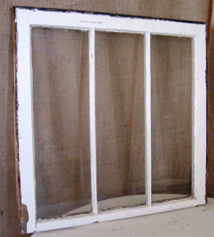 lot 17 image: (3) Vintage 3 Panel Window Sashes
