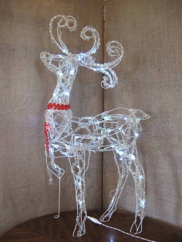 lot 70 image: Lighted Outdoor Reindeer - Holiday Decor