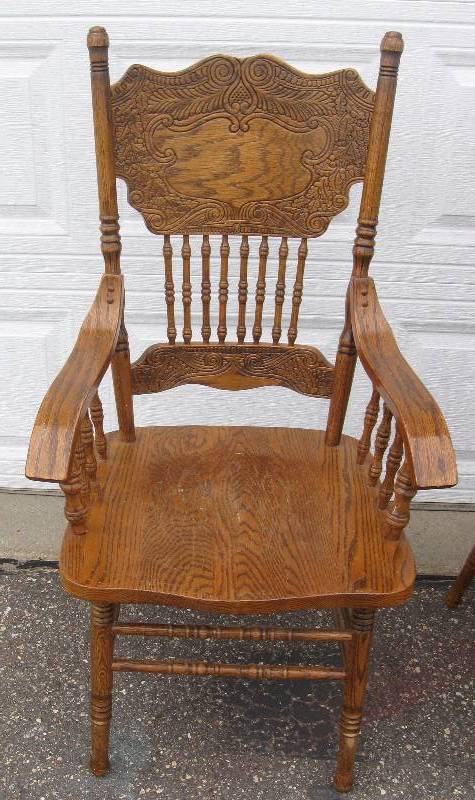 lot 44 image: 3 Vintage, Oak, Pressed Back Chairs with Arm Rests
