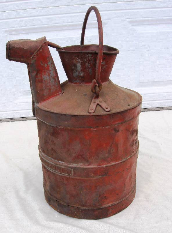 lot 48 image: Rare Vintage 5 Gallon Steel Can - Oil Gas Service Station - McDonald Minneapolis