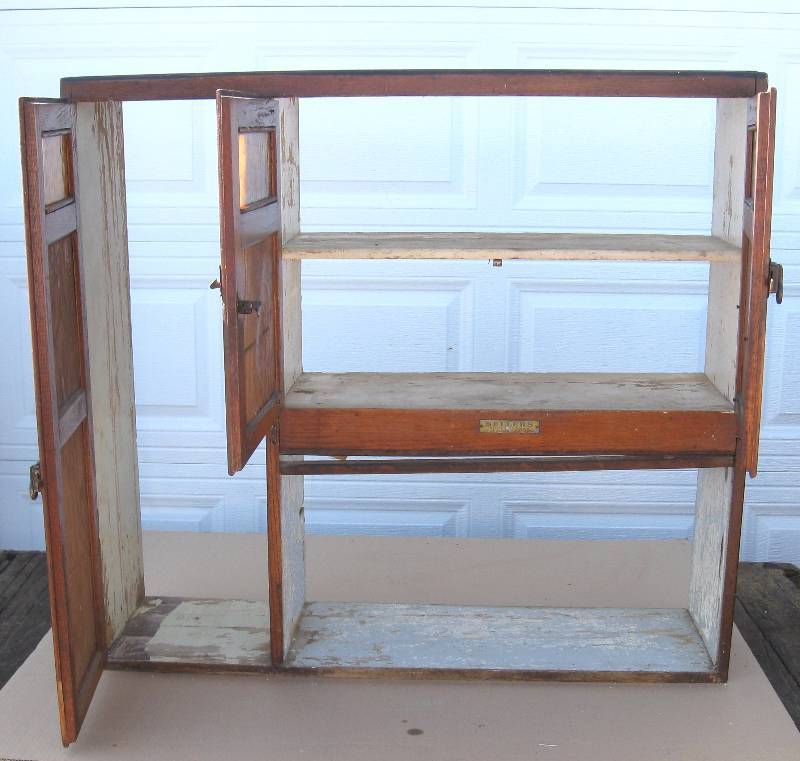 lot 7 image: Circa 1930s  Hoosier Cabinet Top - Sellers Furniture