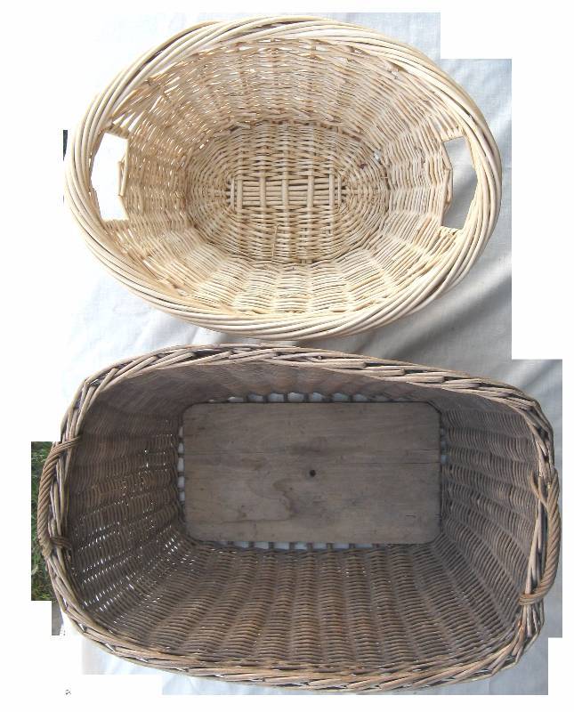 lot 62 image: Lot of 15 Baskets - Vintage through Modern