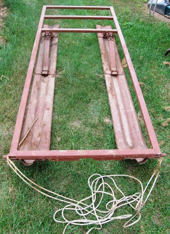 lot 90 image: Steel Frame Sleigh Base - Decor  Display  Hunting Season ....
