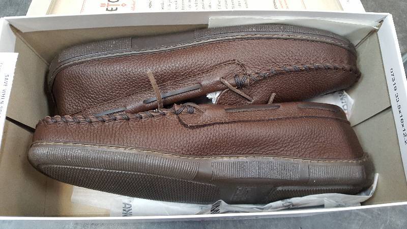 Mens Minnetonka Moosehide Chocolate Moccasins  Moccasin - 14