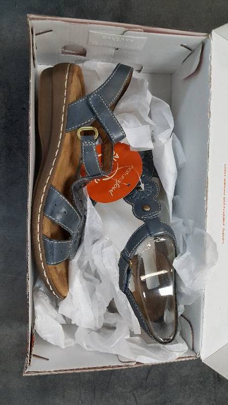 Womens Natural Soul Barroll Denim Sandal  Sandals - 6