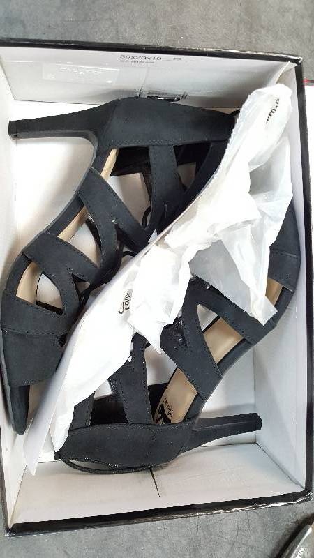 Womens Fergalicious HEARTTHROB San Black Heel  Heels - 8.5