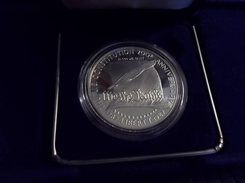 US Constitution Silver Dollar Proof Comemmorative In Original Case & COA