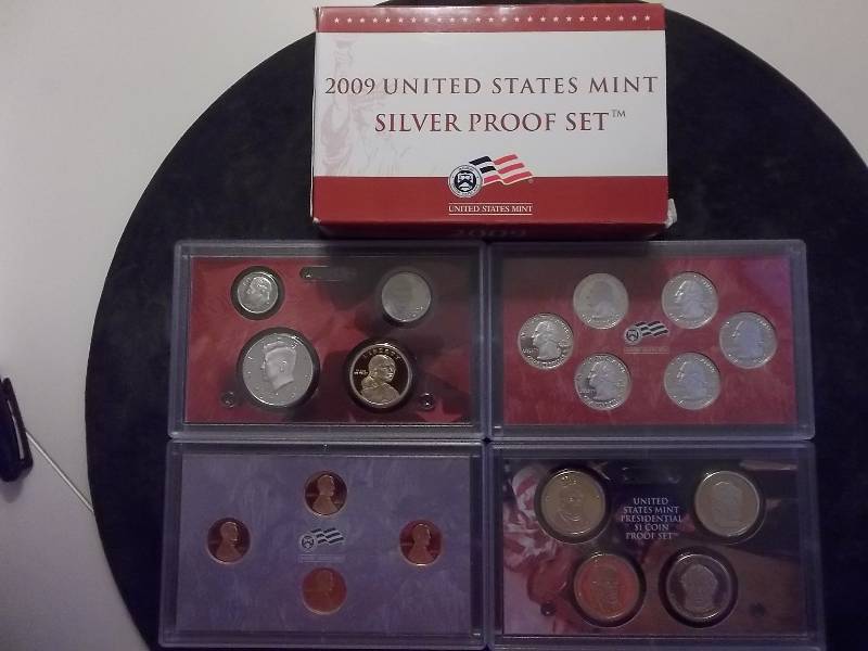 2009 US Mint Silver Proof Set With State Quarters, Sac Dollar & 4 Presidential Dollar Proofs In Original Box & COA