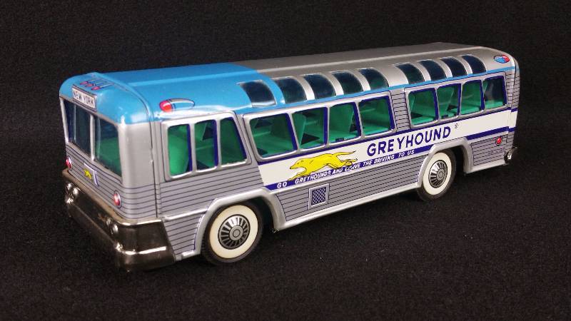 greyhound toy bus