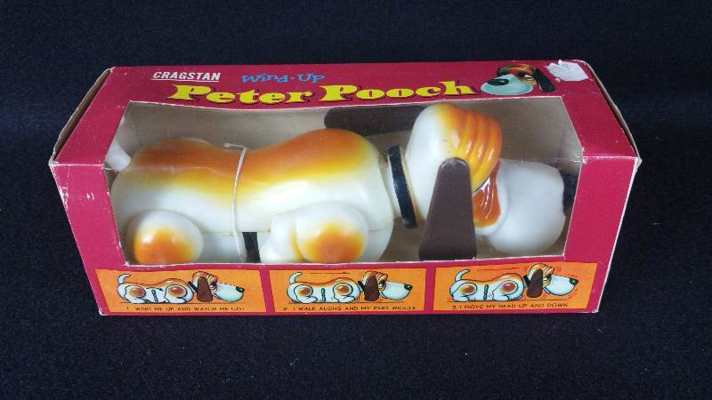 lot 19 image: Cragstan Wind-up Peter Pooch MINT in the Original Box