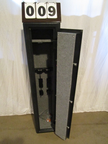 lot 9 image: Stack-On Stand-Up Home Defense Safe