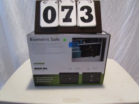 lot 73 image: Stack-On Personal Security Safe