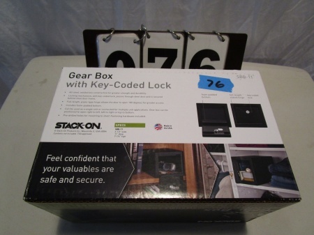 lot 76 image: Stack-On Gear Box