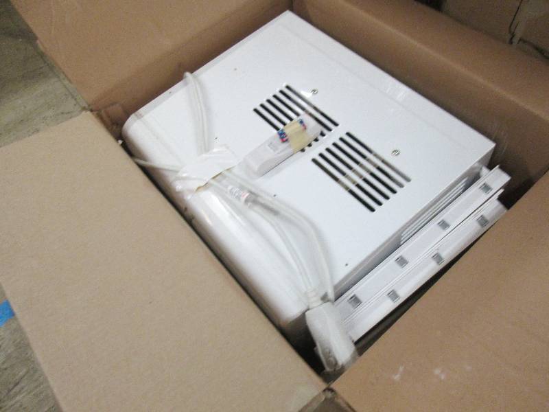 lot 122 image: 6,000 BTU Window Air Conditioner by...