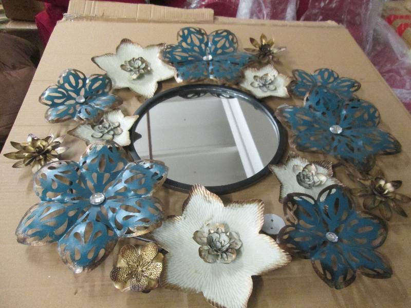 lot 123 image: Flower Power Mirror open box retail...